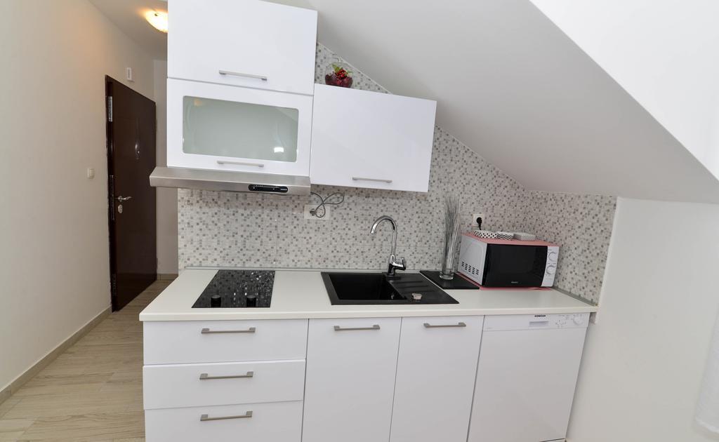 Apartment Arta